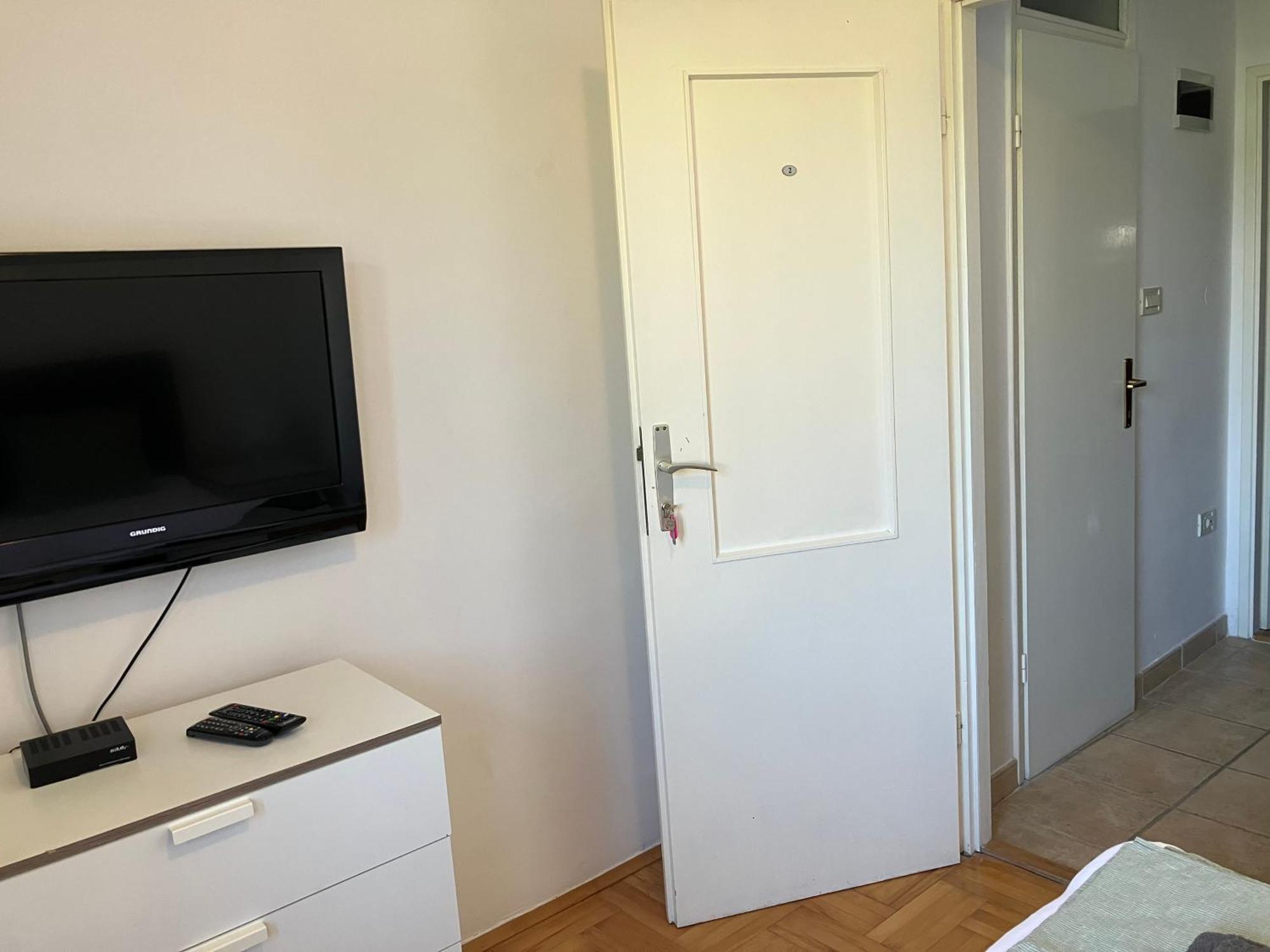 Guest House Marta โรวีน ภายนอก รูปภาพ