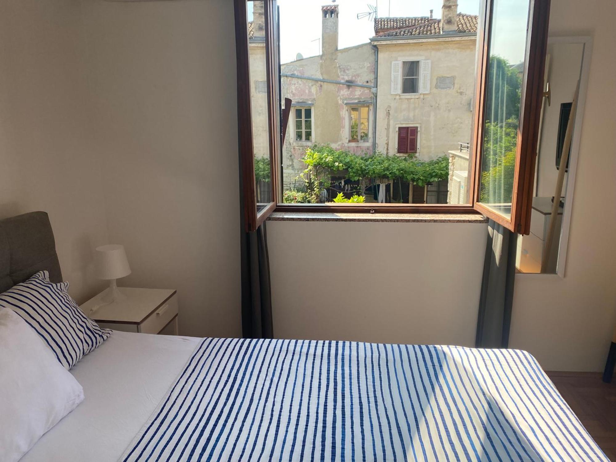 Guest House Marta โรวีน ภายนอก รูปภาพ